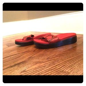 Donald Pliner Sandals